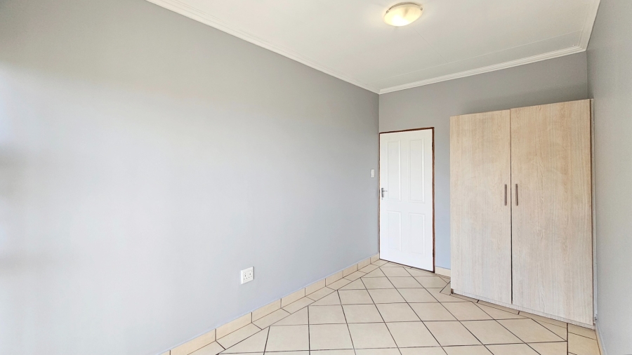 3 Bedroom Property for Sale in Langenhovenpark Free State